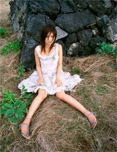 《山中真由美》