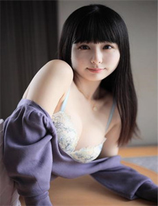 《肉版浪妇小龙女》