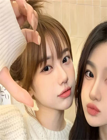 一個人免費觀看WWW在線圖片_世界上最胖的女人